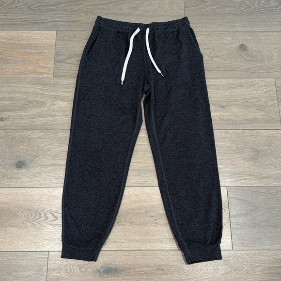 VUORI Charcoal Heather Performance Joggers Active Lounge DreamKnit Bottoms Small - Picture 2 of 13